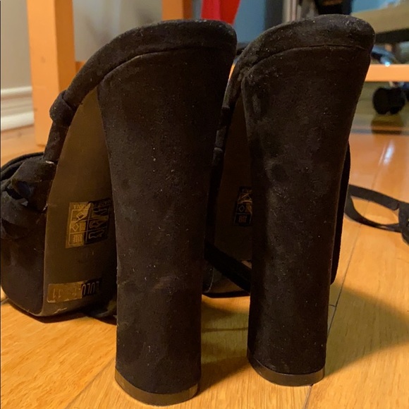 Black platform lace up suede heels. - Picture 3 of 3